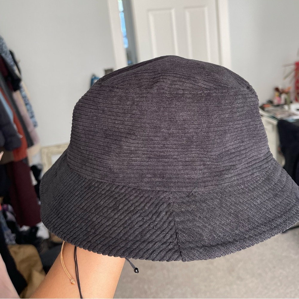 New Bucket Hat
